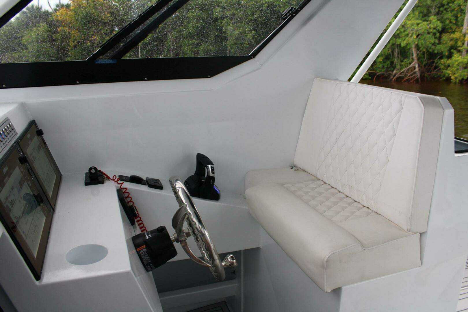 2024 Custom Genesis Craft 2700 Cuddy - Image 14