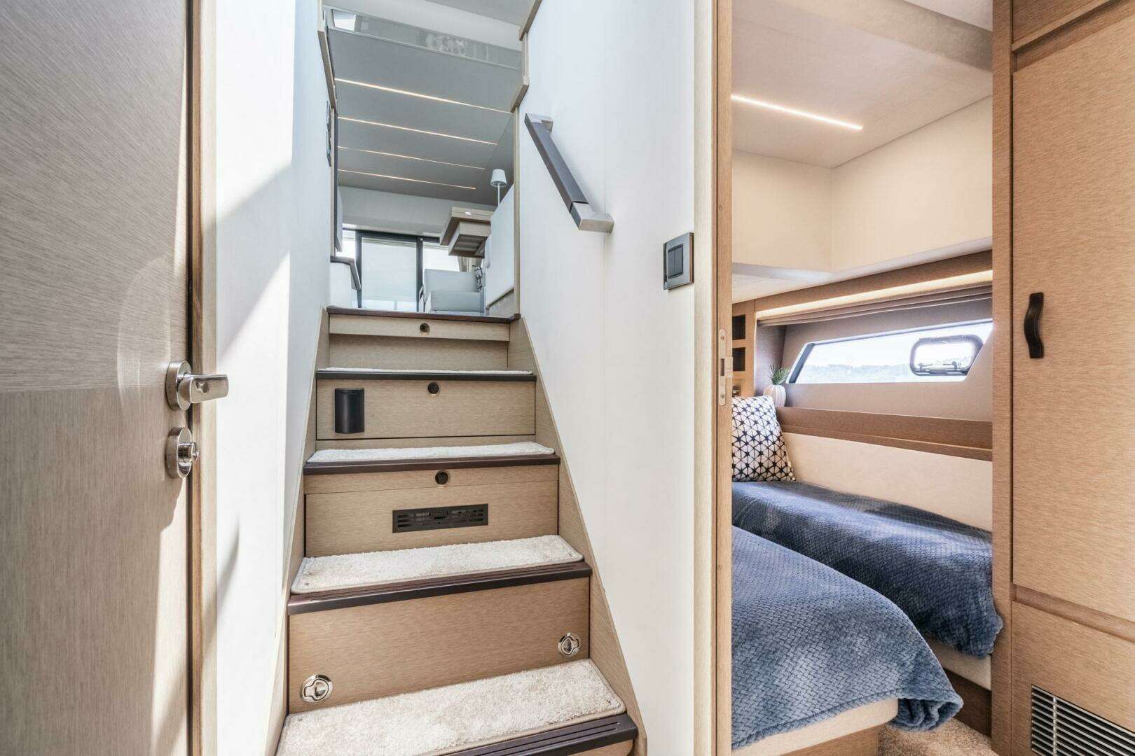 2019 Prestige — - Image 58