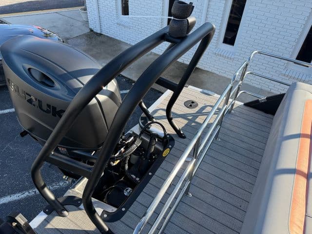 2026 Bentley Pontoons Legacy Swing Back 223 - 20