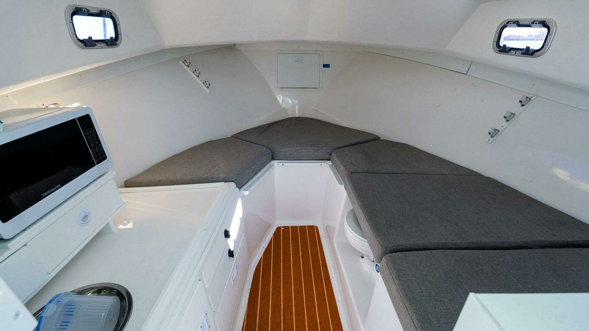 2024 Steiger Craft 31 Fisherman - Image 42