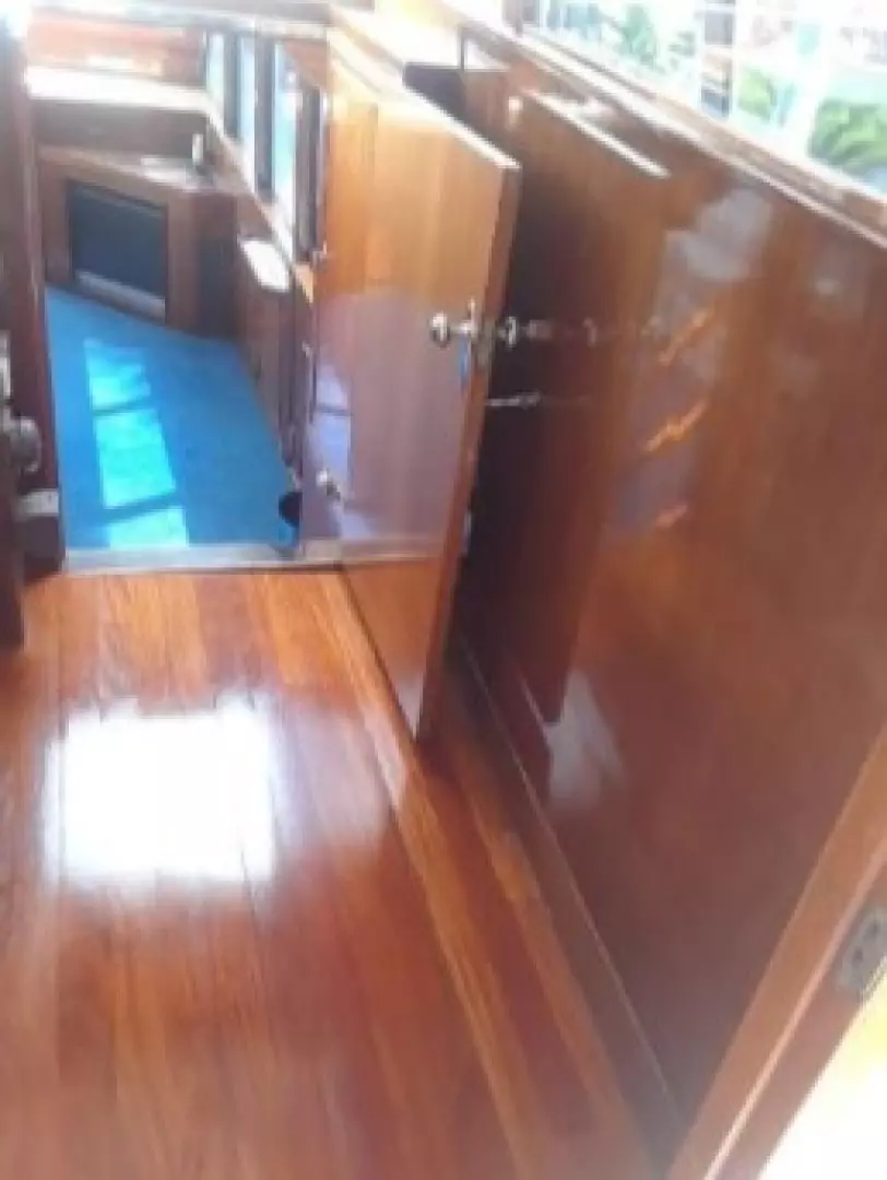 1965 Burger Cockpit Flybridge Motor Yacht - Image 24