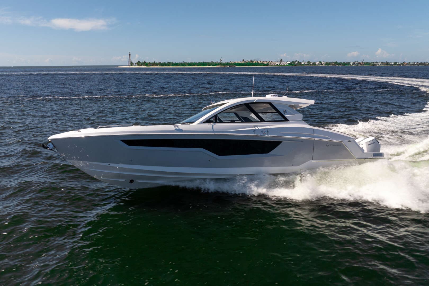 2026 Cruisers Yachts 50GLS OB - Image 44