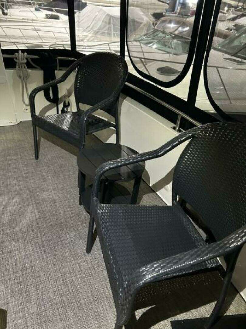 2003 Carver 396 Aft Cabin MY - Image 39