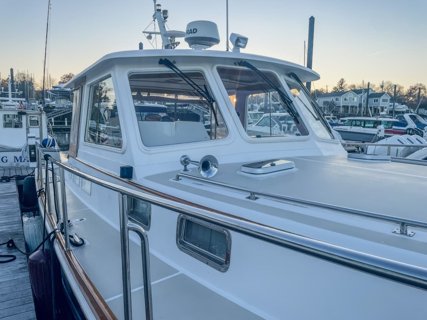 2001 Grand Banks Eastbay 38 HX - Image 18