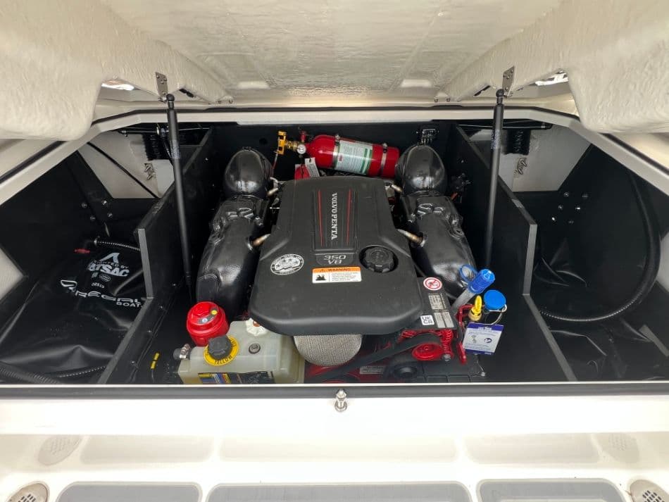 2025 Regal LS6 Surf Ultimate - 20
