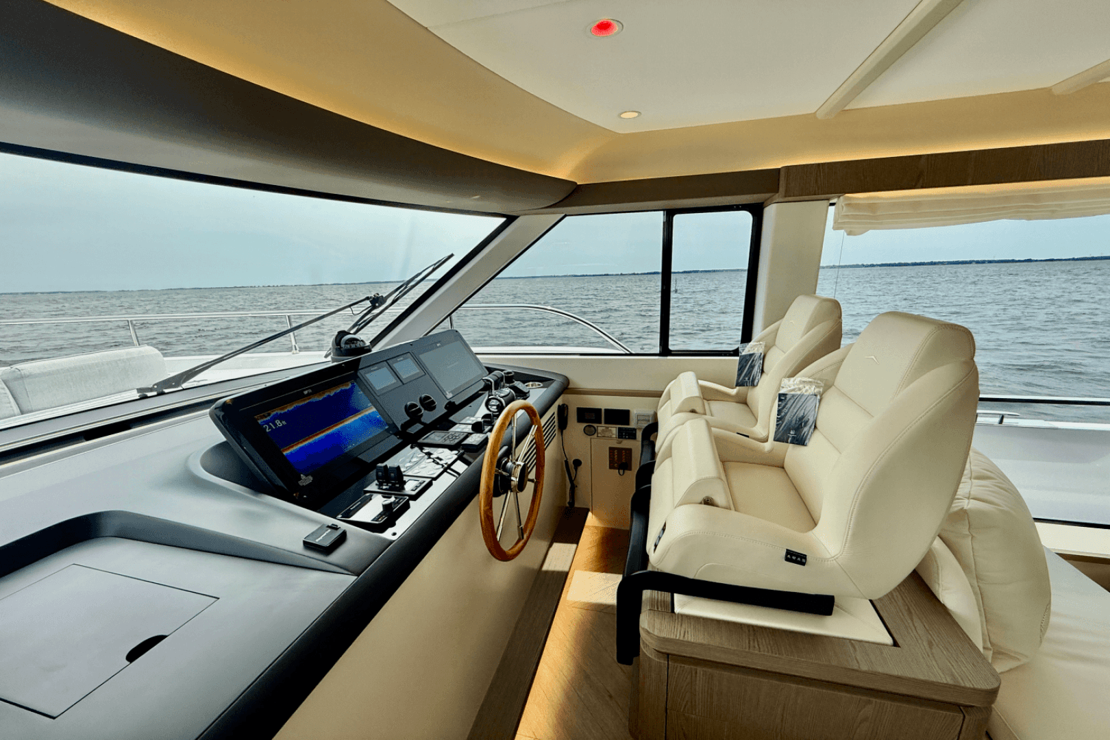 2026 Azimut Magellano 60 - Image 48