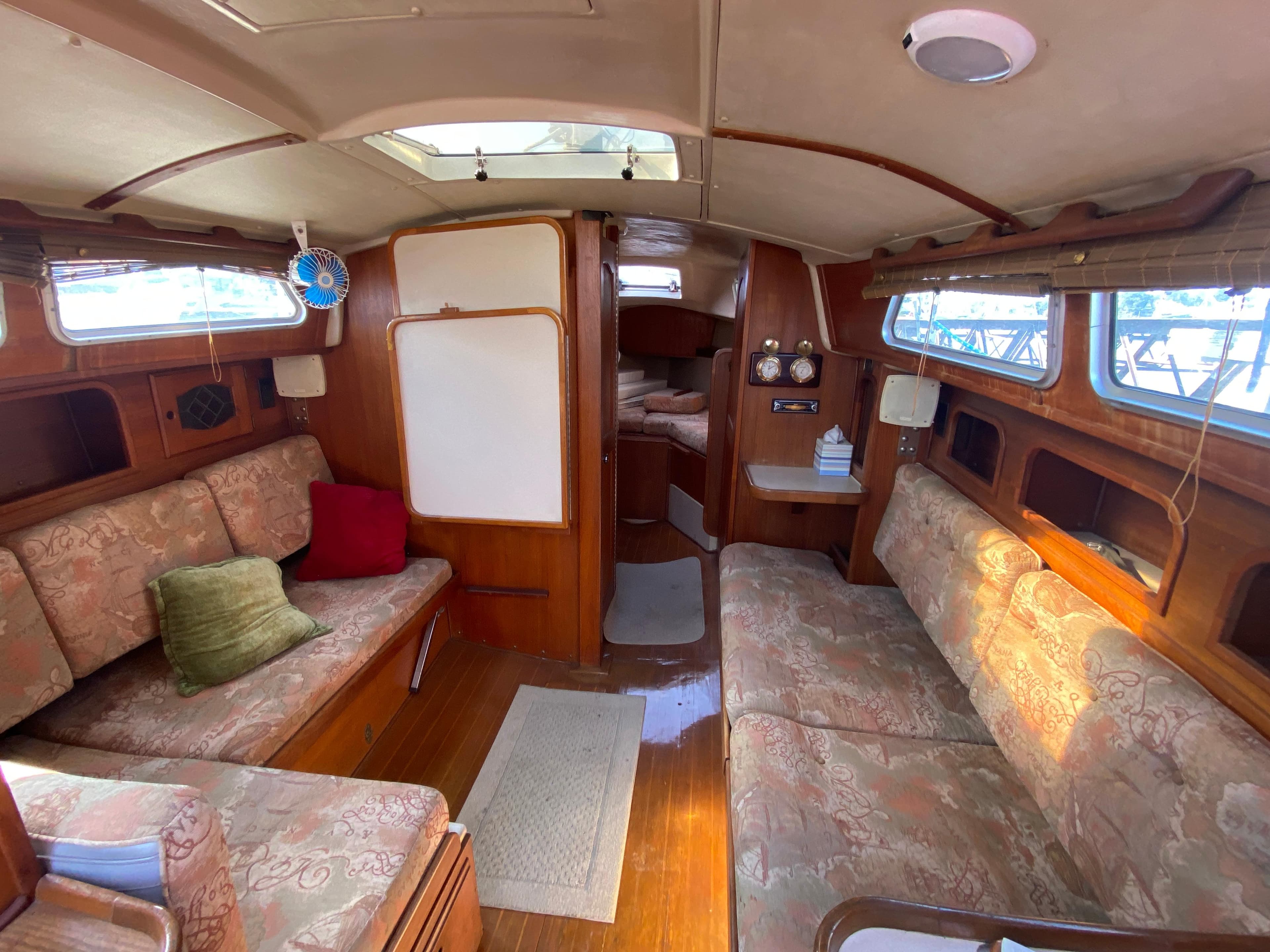 1991 Newport 31 - 8