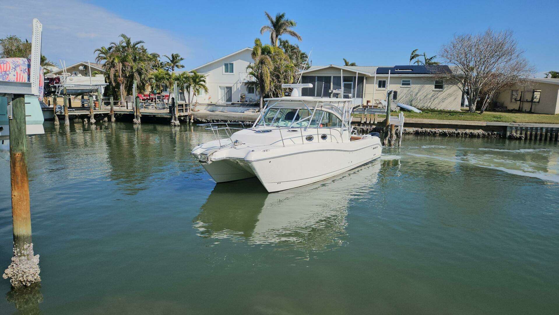 2008 World Cat 320 EC - Image 12