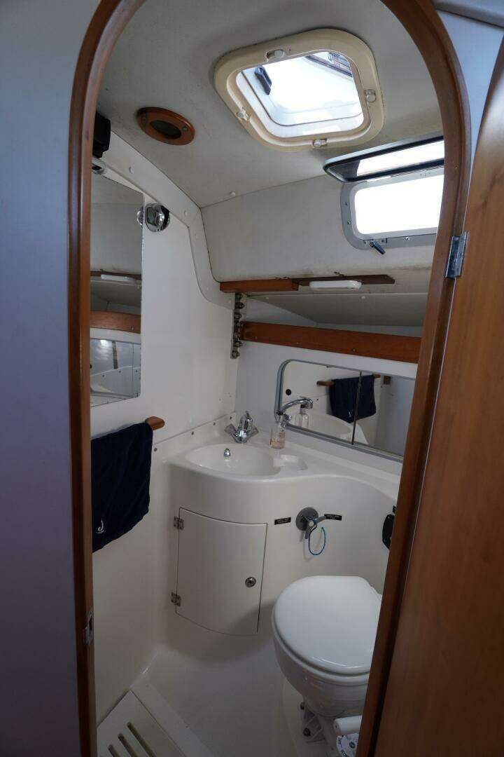 1997 J Boats 42 J/42 - Image 50