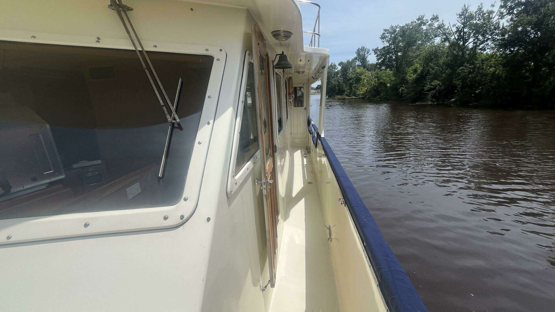 1986 Marine Trader Med Yacht 62 Yachtfish - Image 30