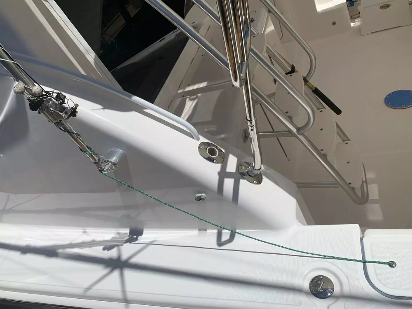 2008 Tiara Yachts 3900 Convertible - Image 6
