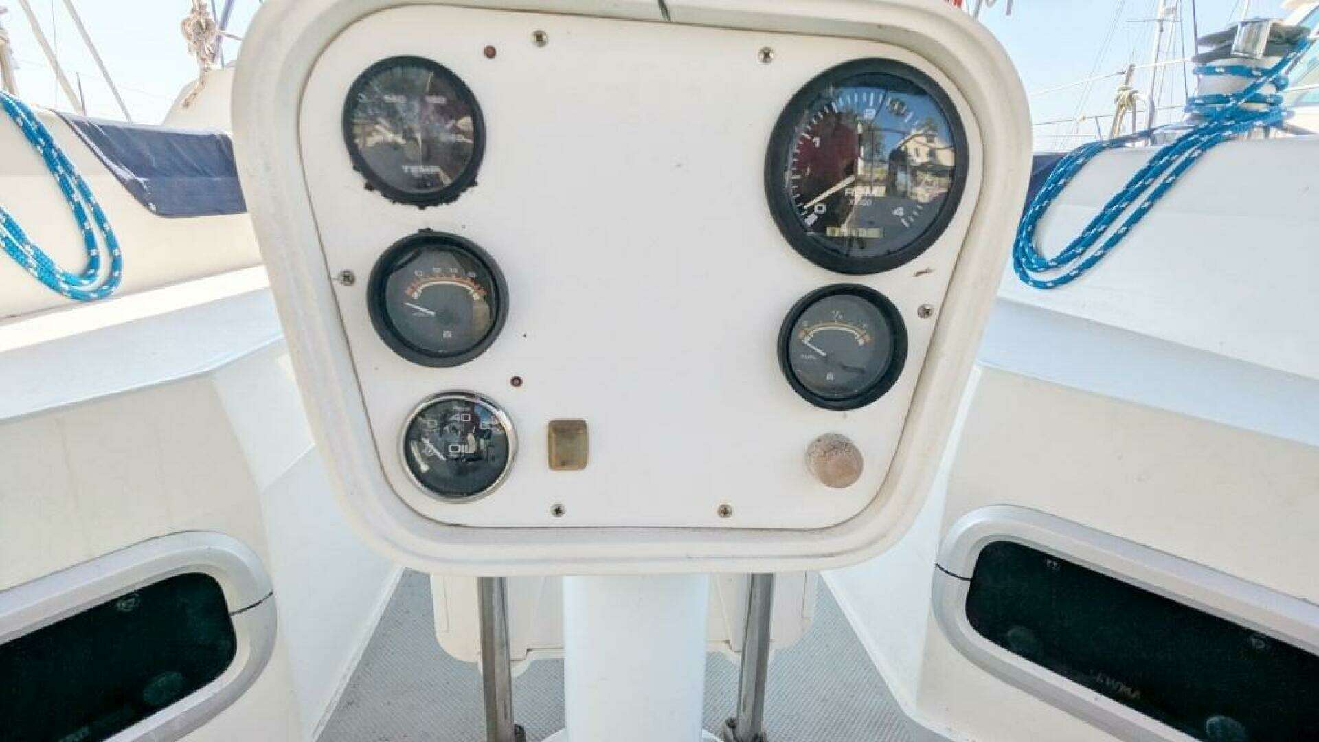 1989 Catalina 42 - Image 23