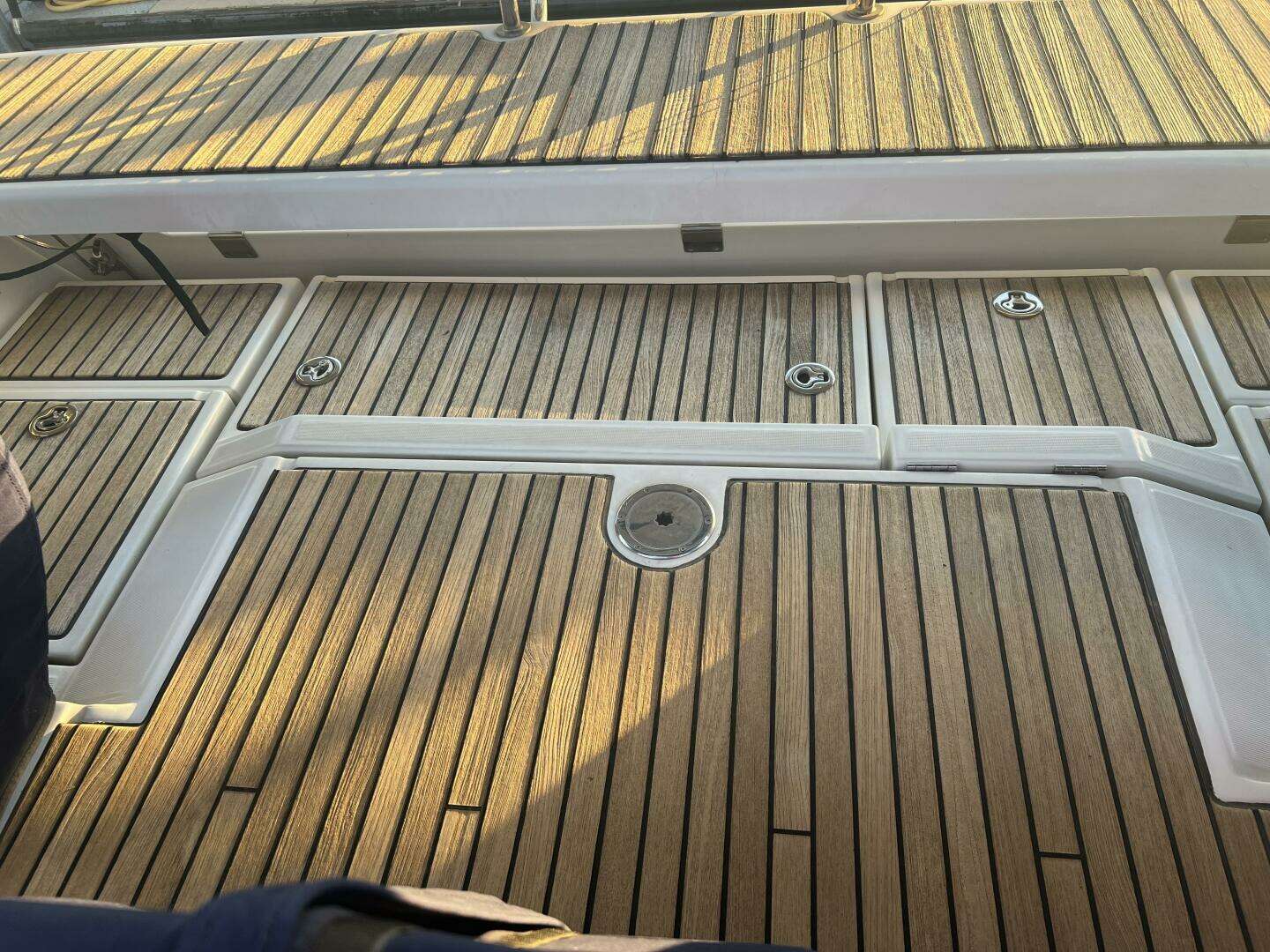 2013 Beneteau Oceanis 41 - Image 91