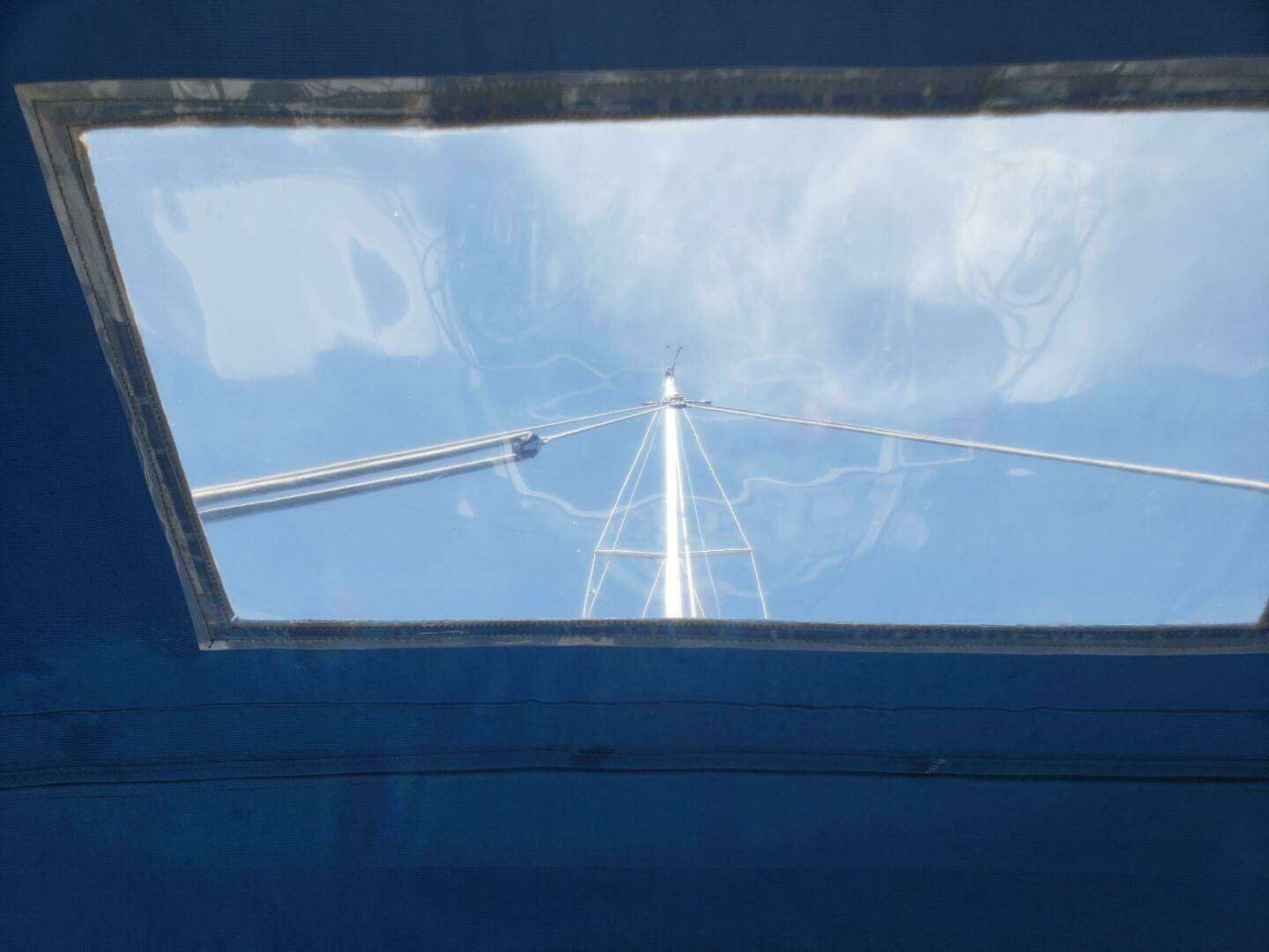 1995 Catalina 320 - Image 54