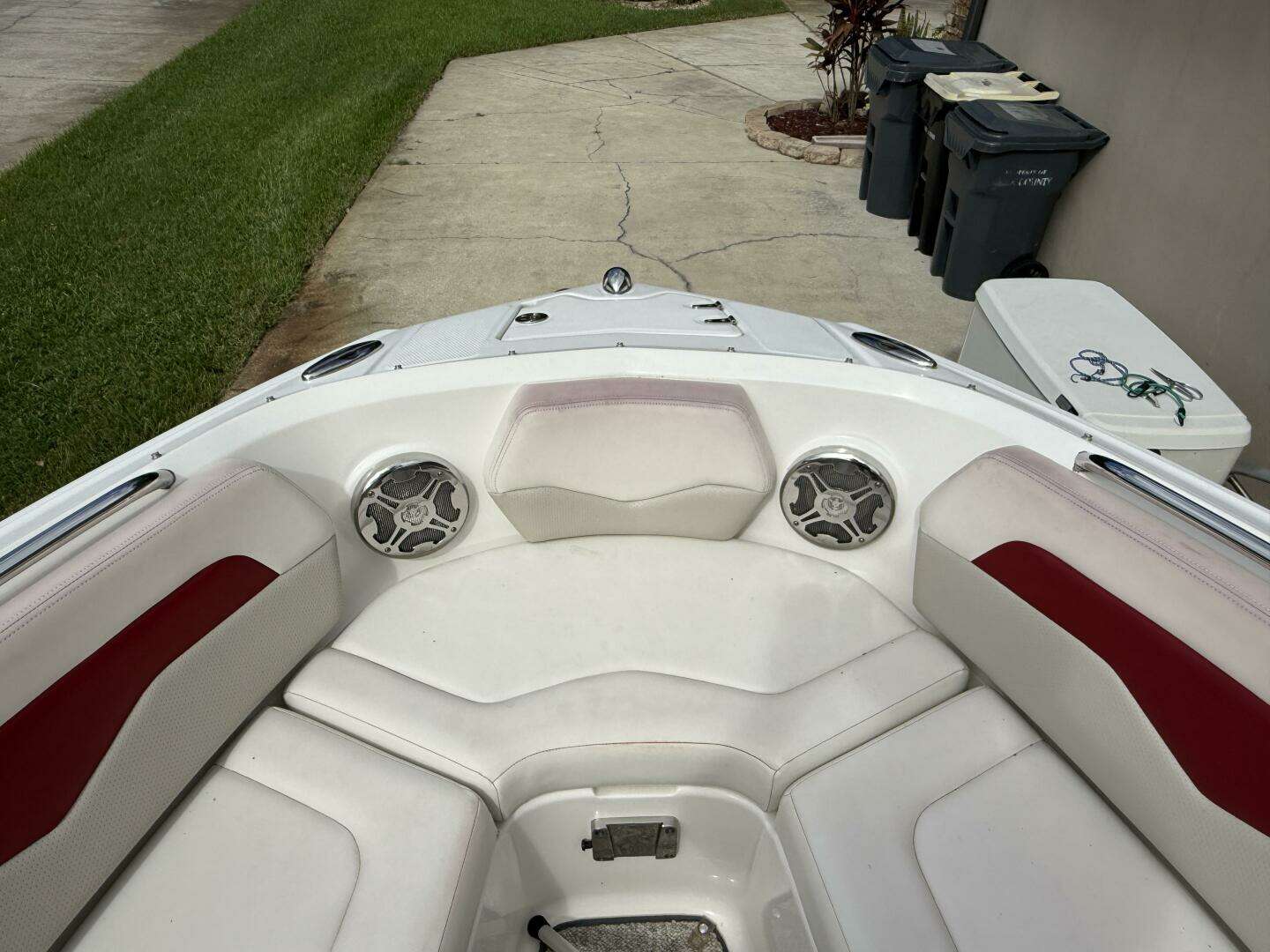 2013 Chaparral 226 SSI - Image 28