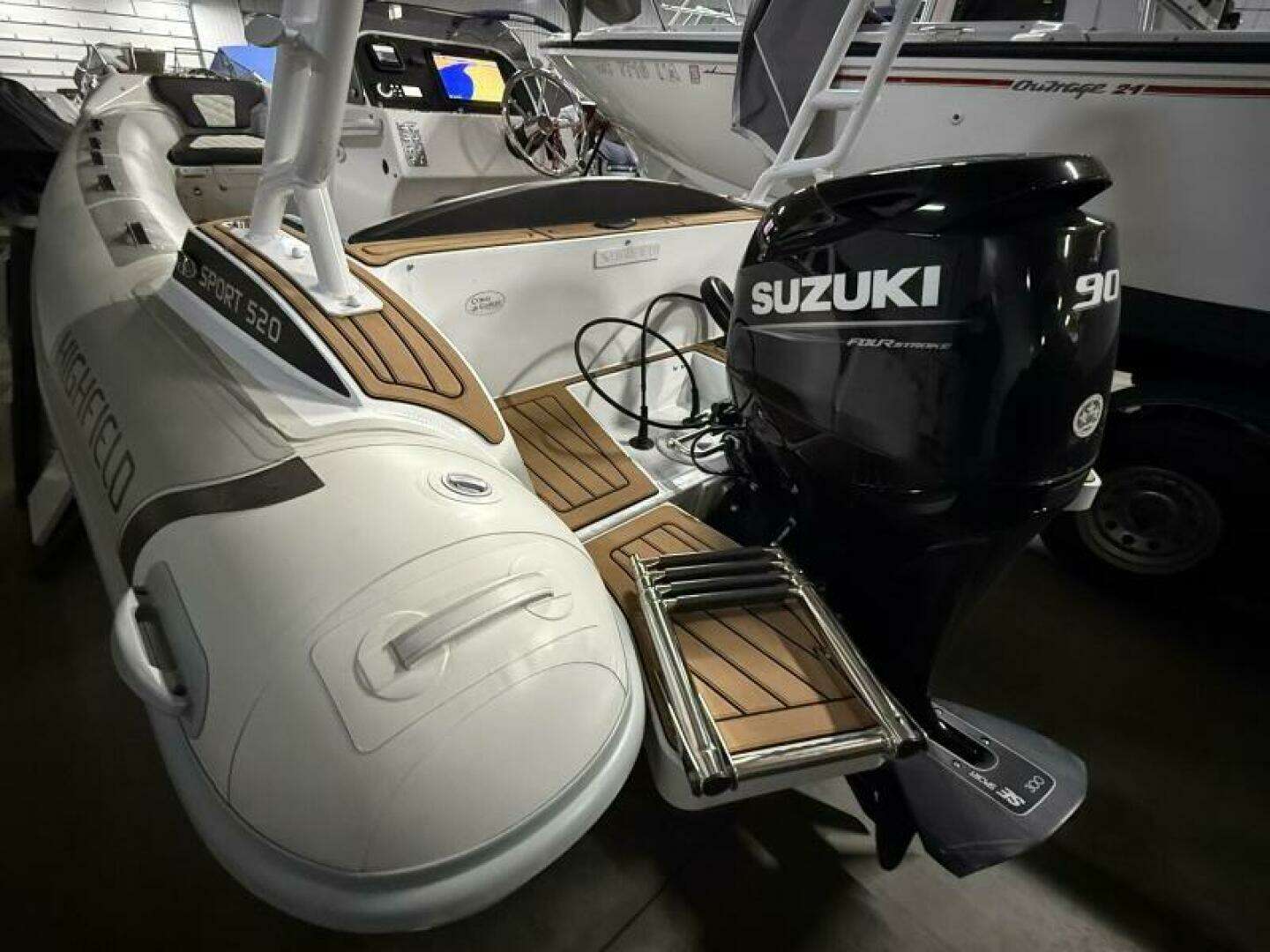 2022 Highfield Sport 520 - Image 4