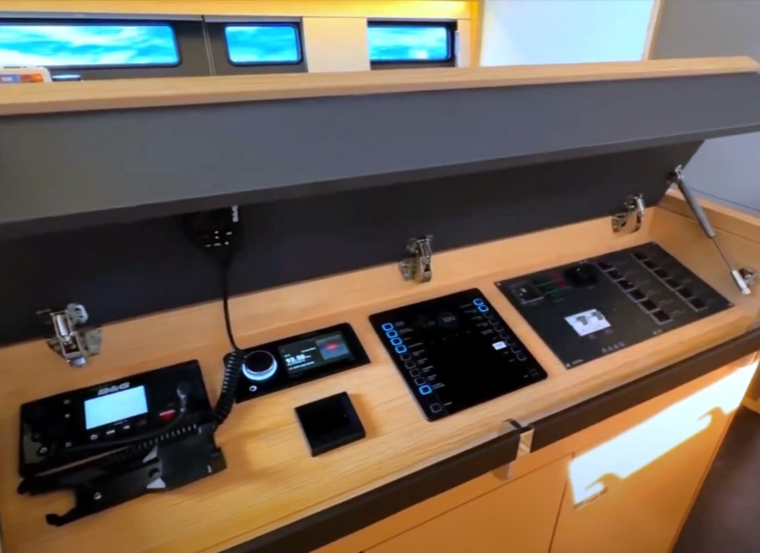 2023 Hanse 510 - Image 20
