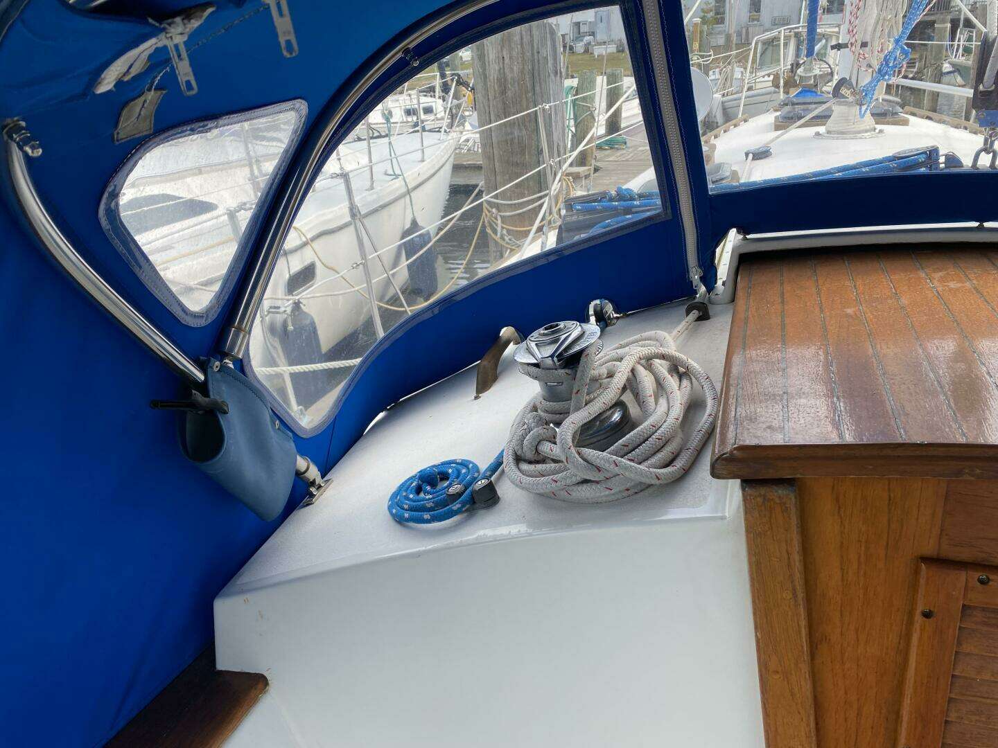 1987 Dickerson 37 aft cockpit - Image 24