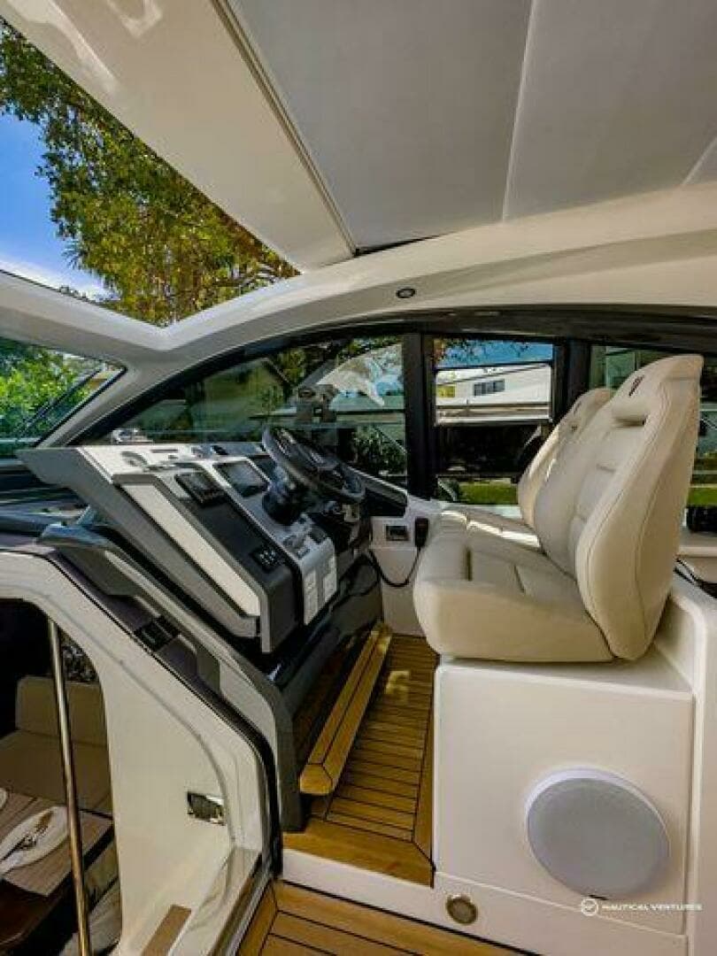 2023 Fairline — - Image 3