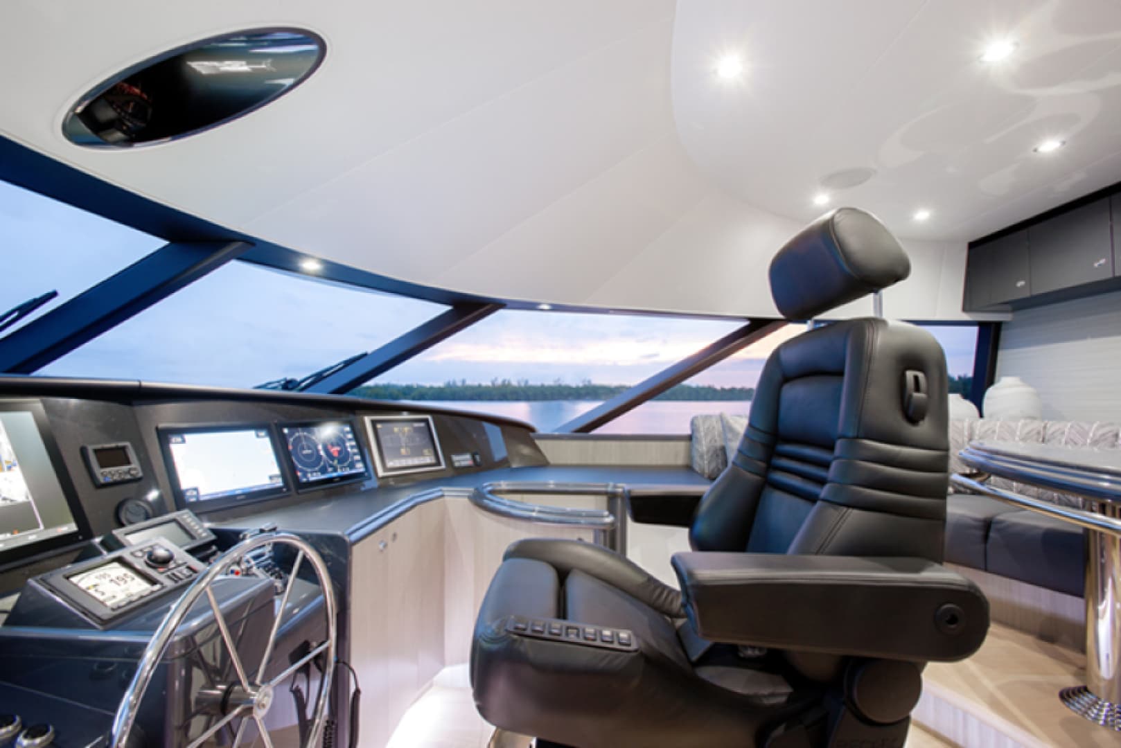 2003 Westport Raised Pilothouse - Image 23