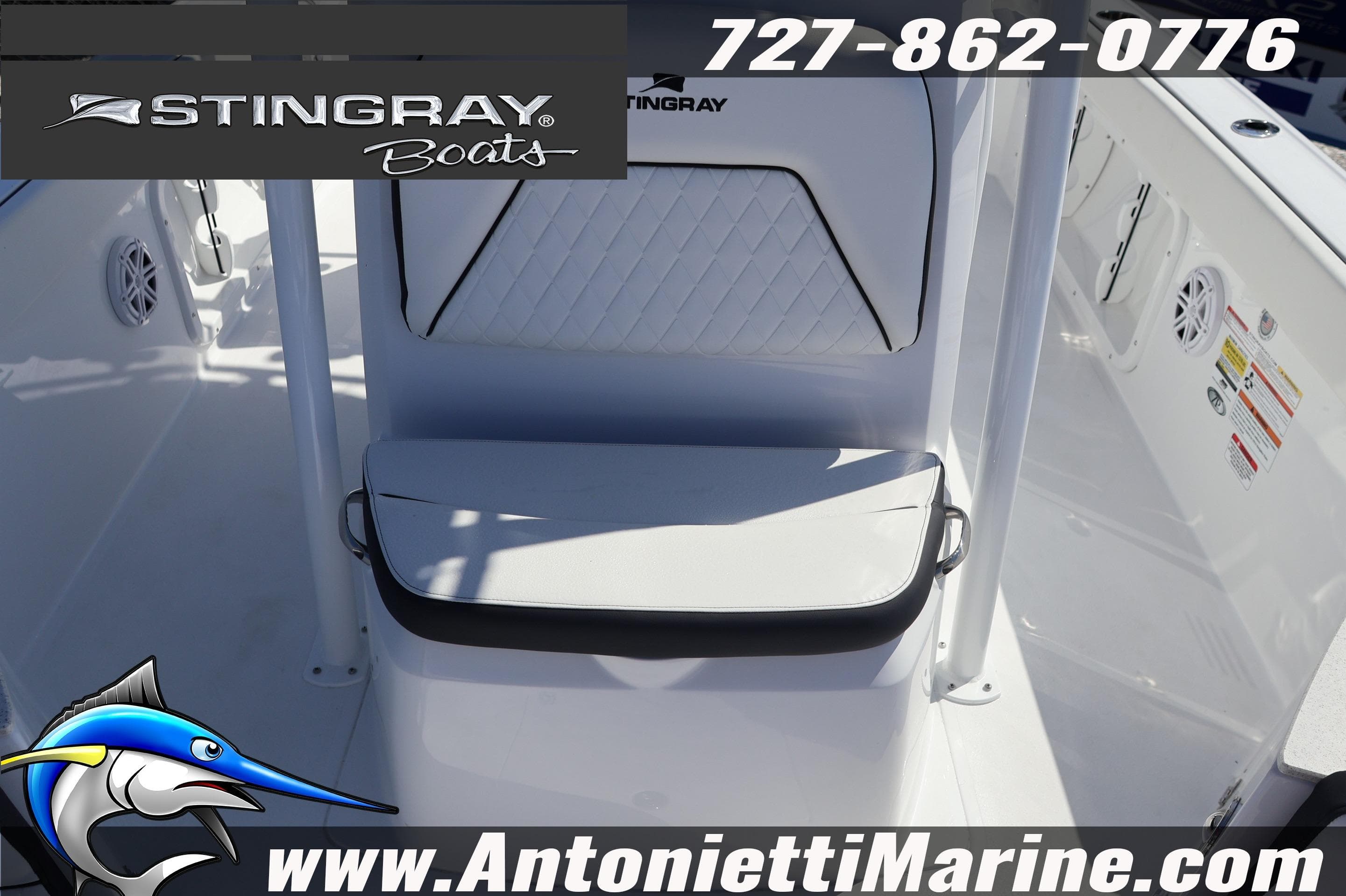 2026 Stingray 216 CC boat interior with seating, showcased by Antonietti Marine.