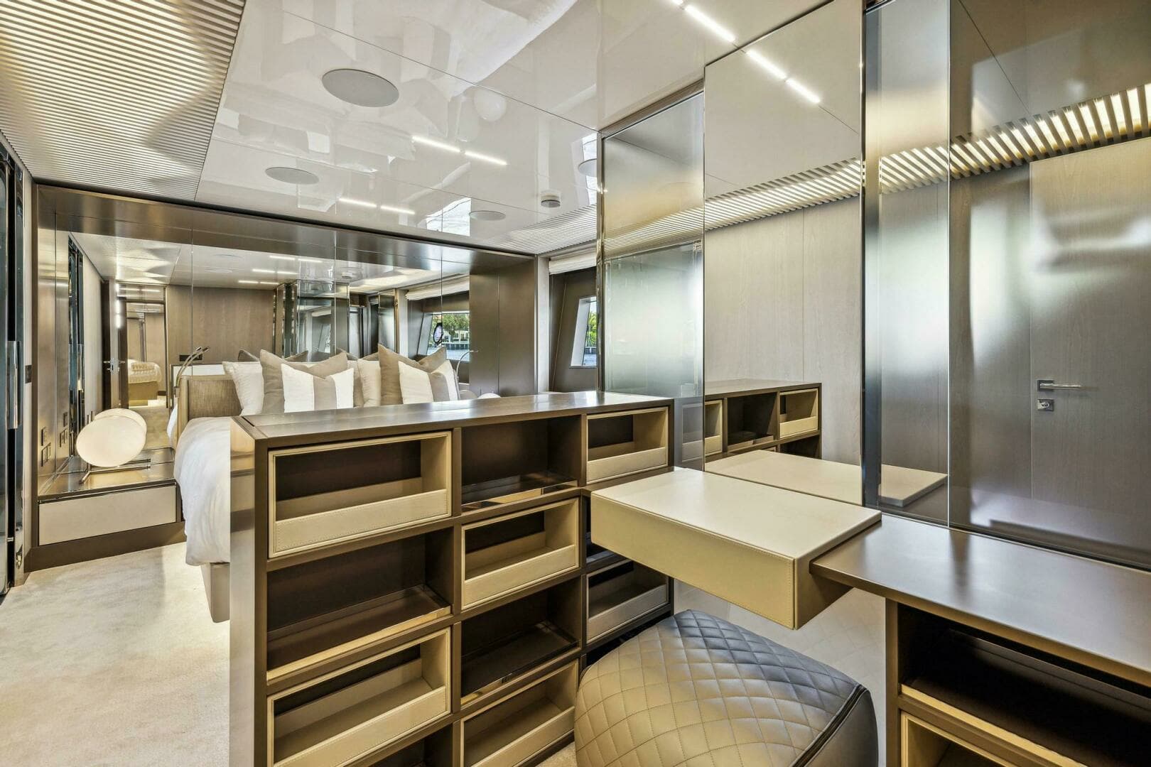 2021 Ferretti Yachts 850 - Image 67