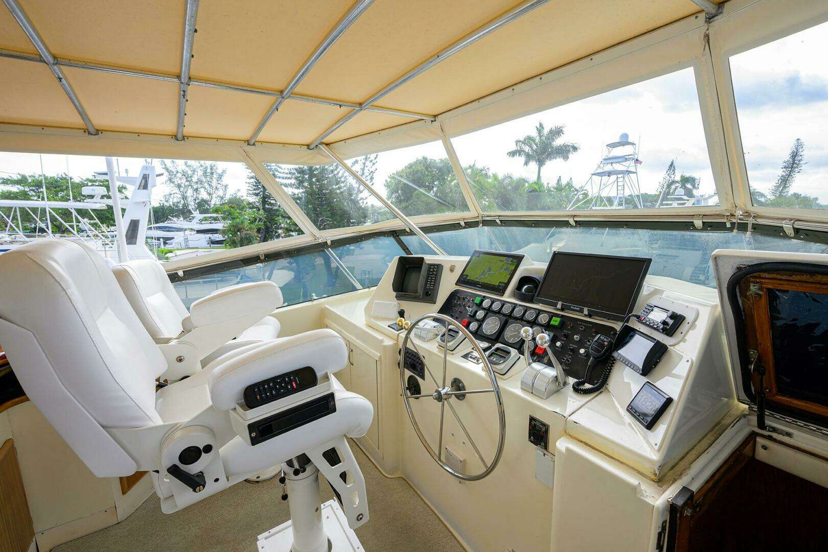 1991 Hatteras 78 Cockpit Motor Yacht - Image 63