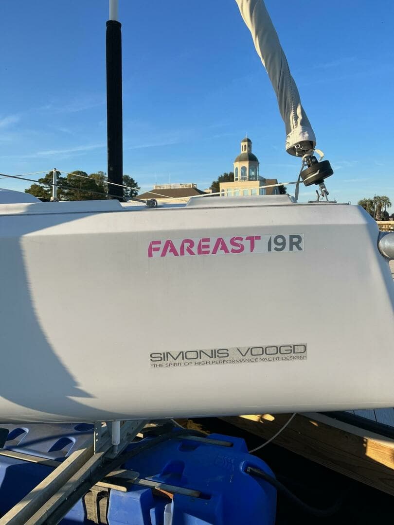 2020 FarEast 19R - Image 11