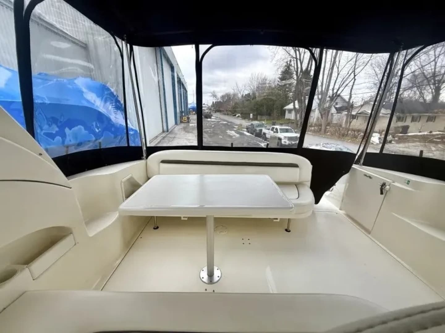2004 Sea Ray 360 SUNDANCER - Image 21