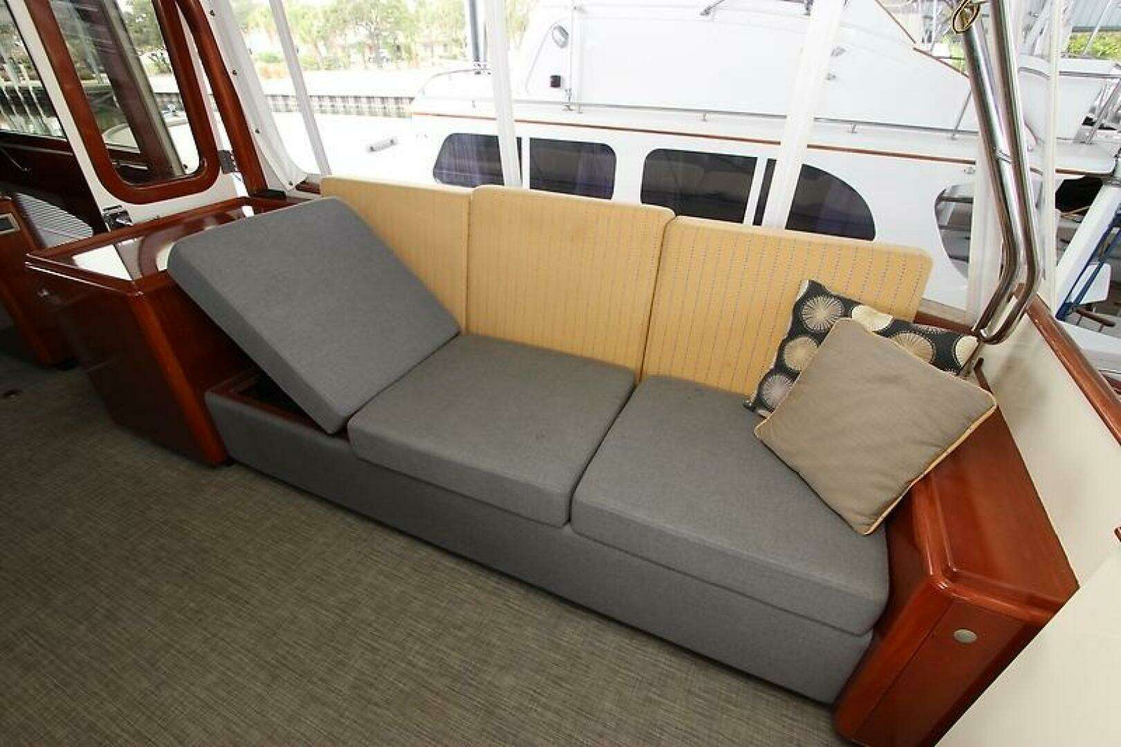 2006 Huckins 56 Linwood - Image 21