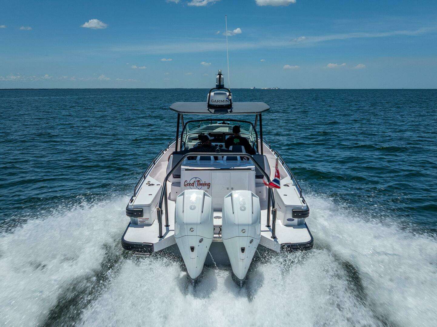 2022 Axopar 28 T-Top Brabus - Image 16