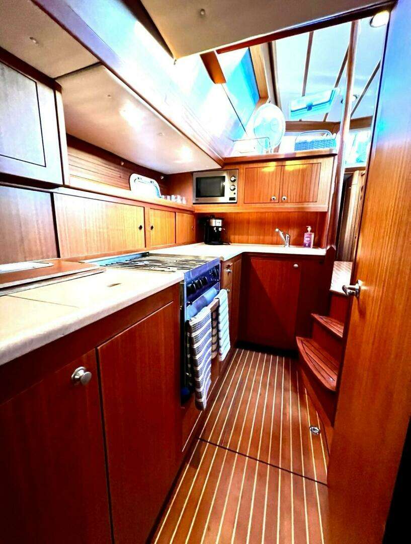 2000 Farr Pilothouse - Image 20