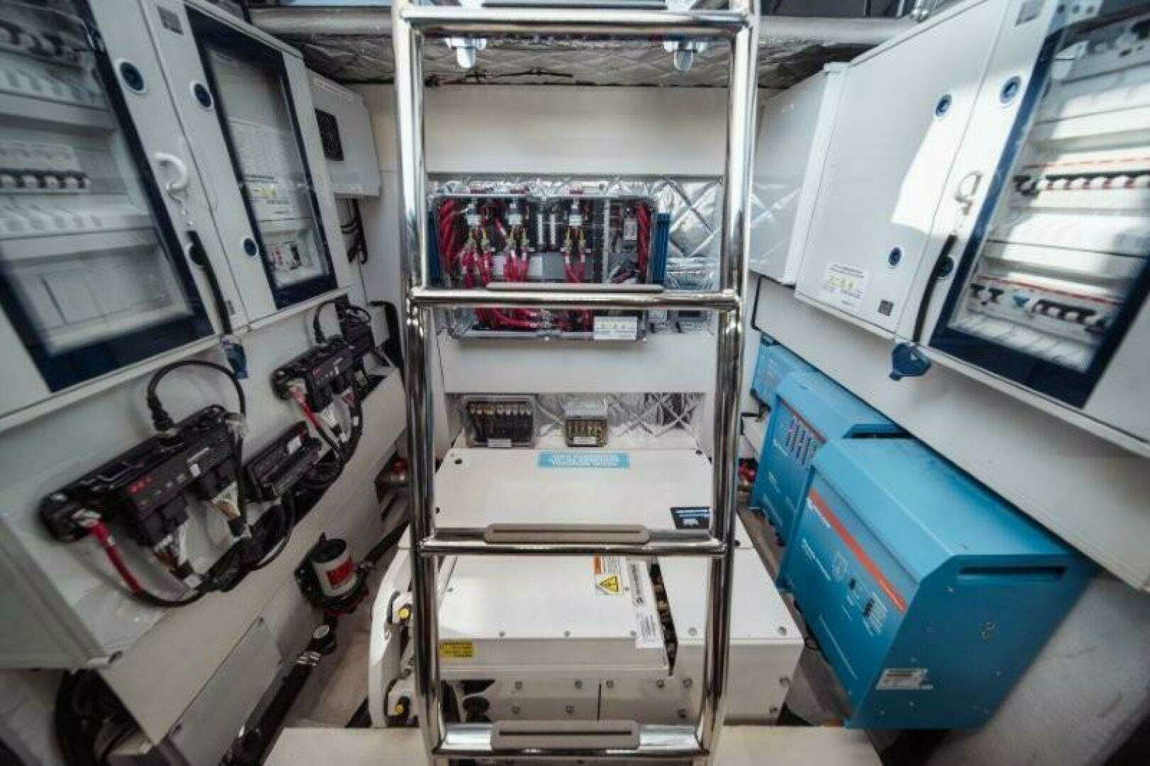 2025 Sacs Rebel 50 - Image 46
