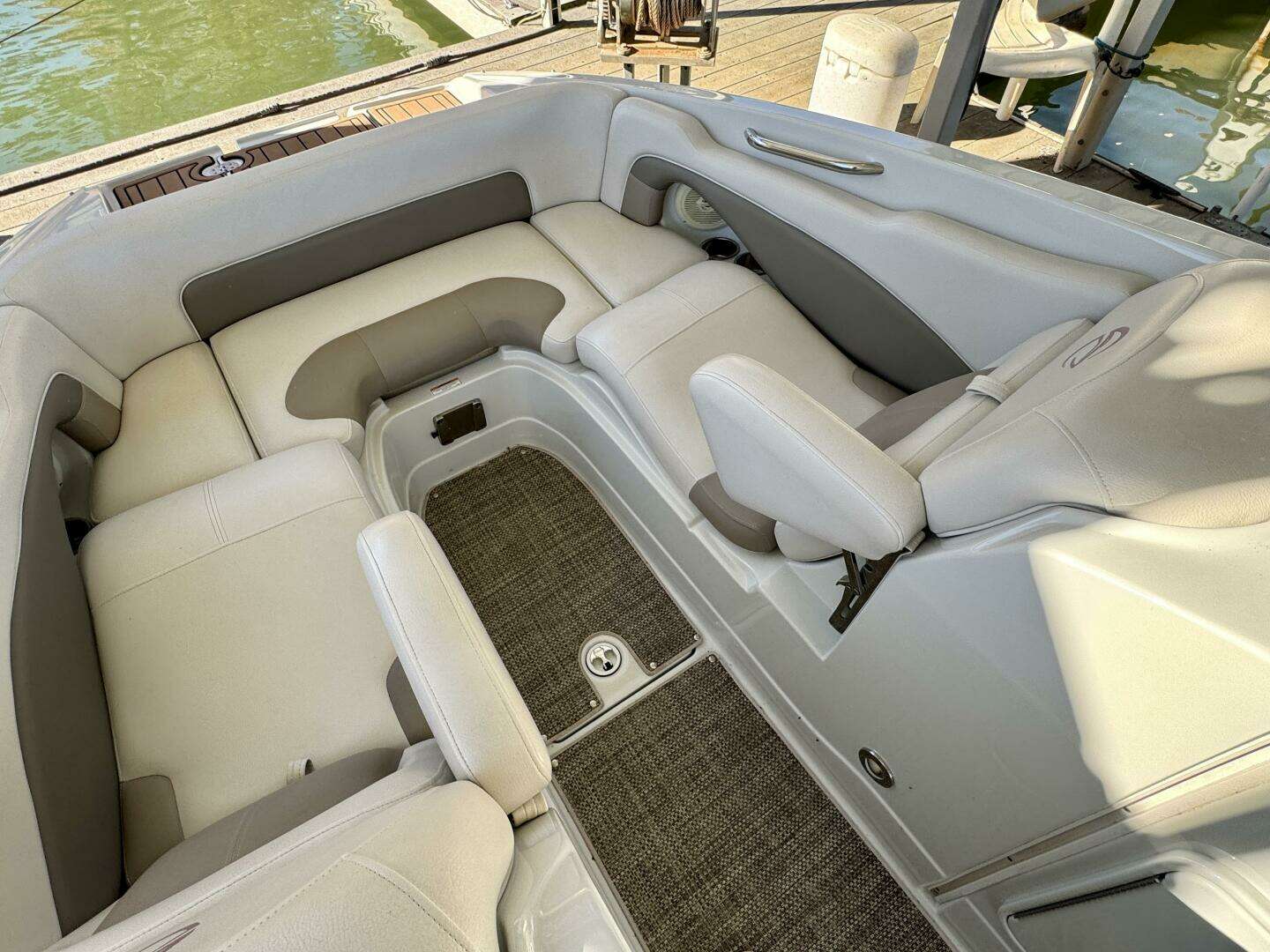 2016 Crownline Eclipse E4 - Image 64