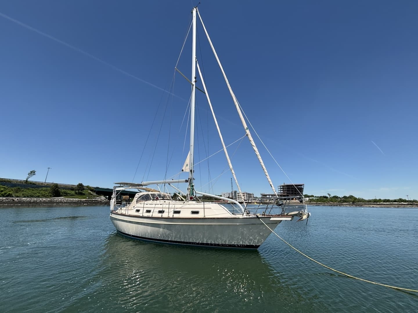 2015 Island Packet — - Image 5