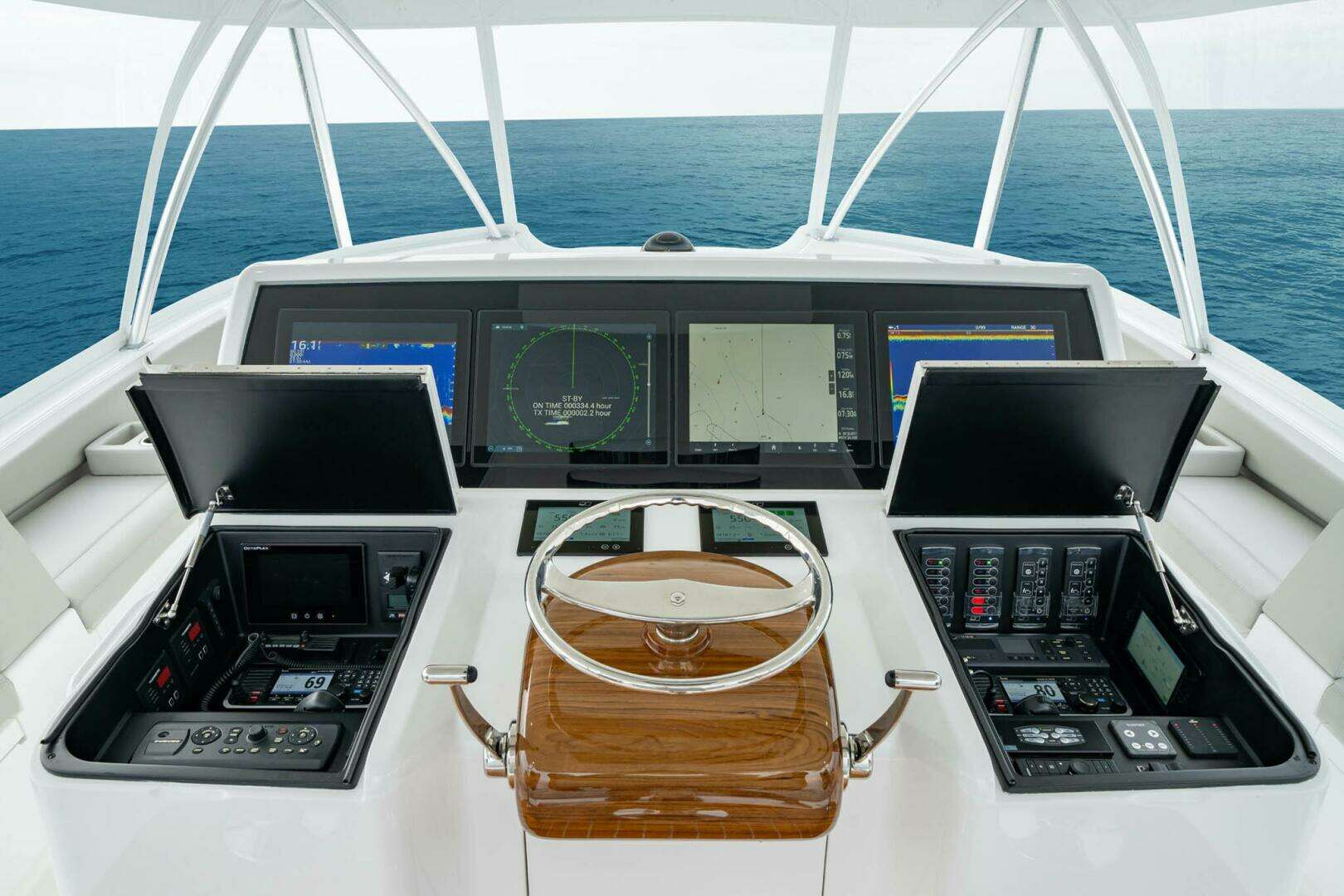 2027 Viking 82 Convertible - Image 17