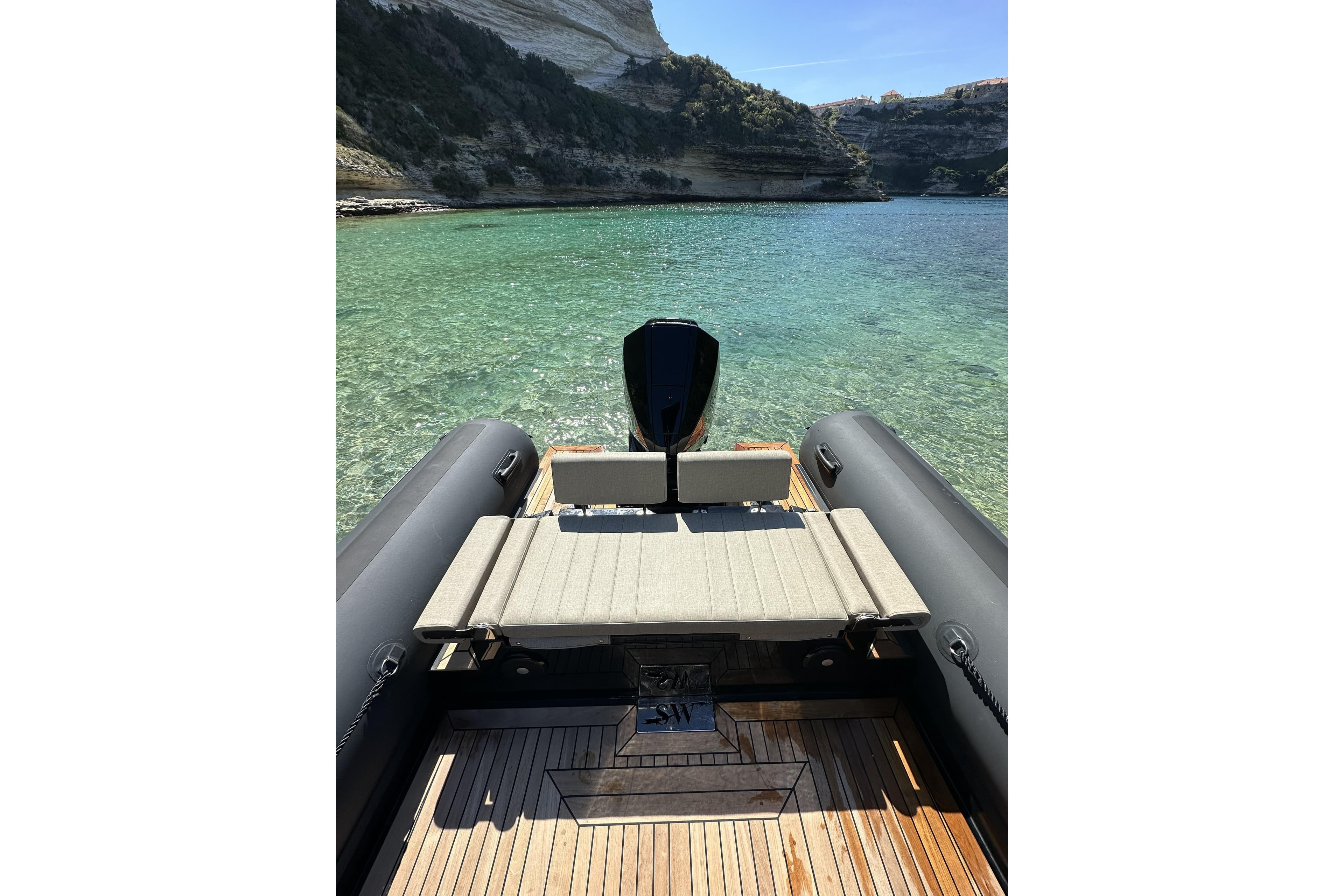 Seawater Phantom 230