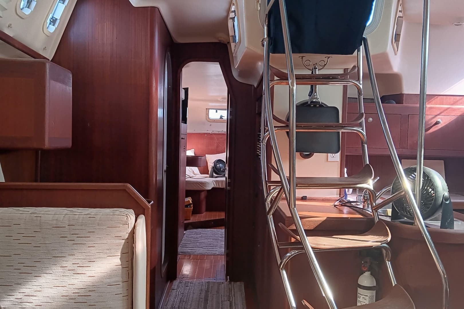 1998 Hunter Passage 450 - Image 16