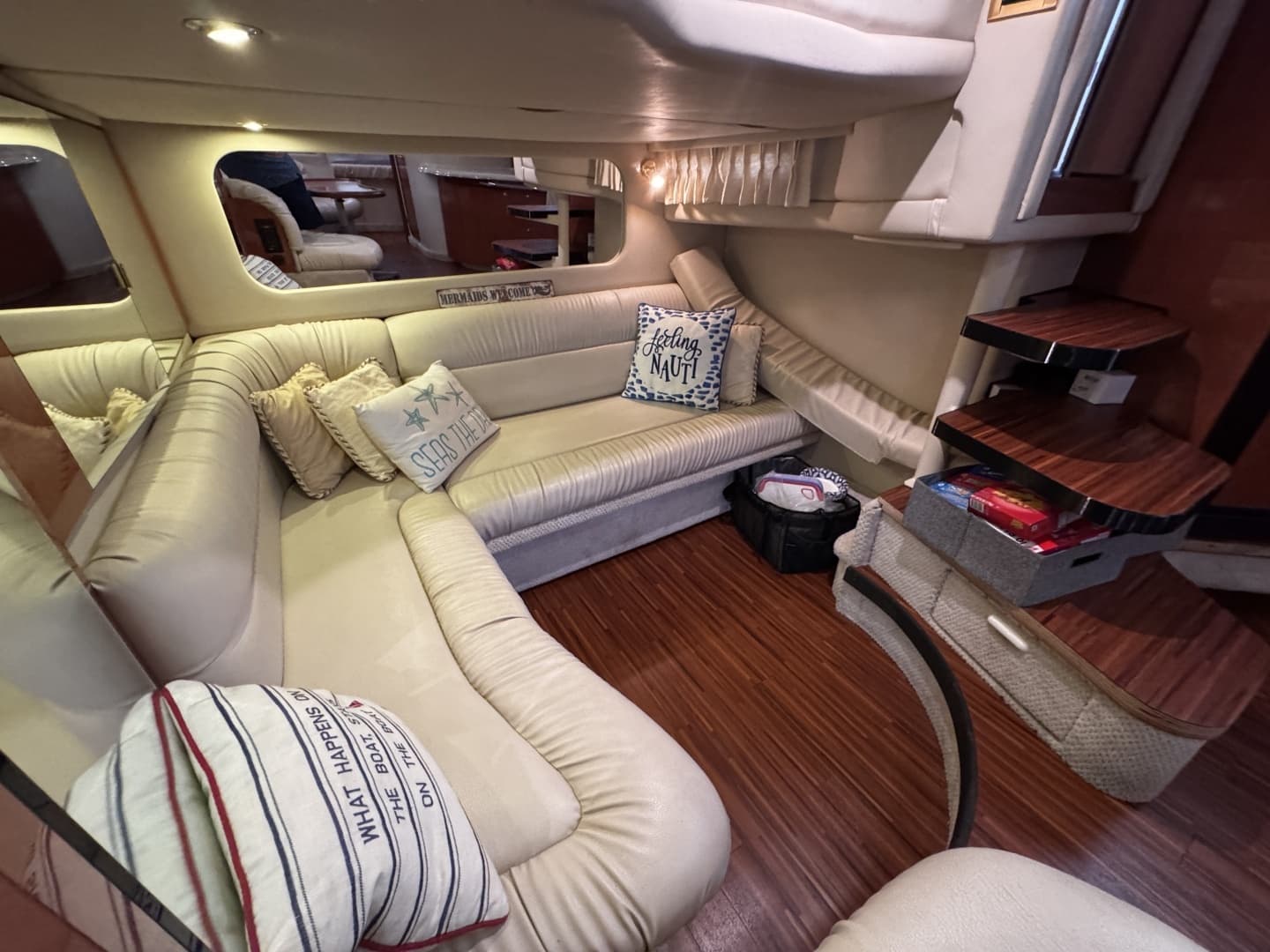 1999 Sea Ray 38 Sundancer - Image 17
