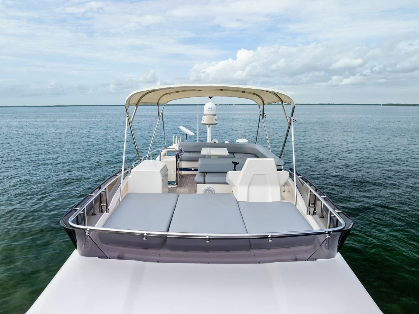 2018 Ferretti Yachts 800 - Image 16