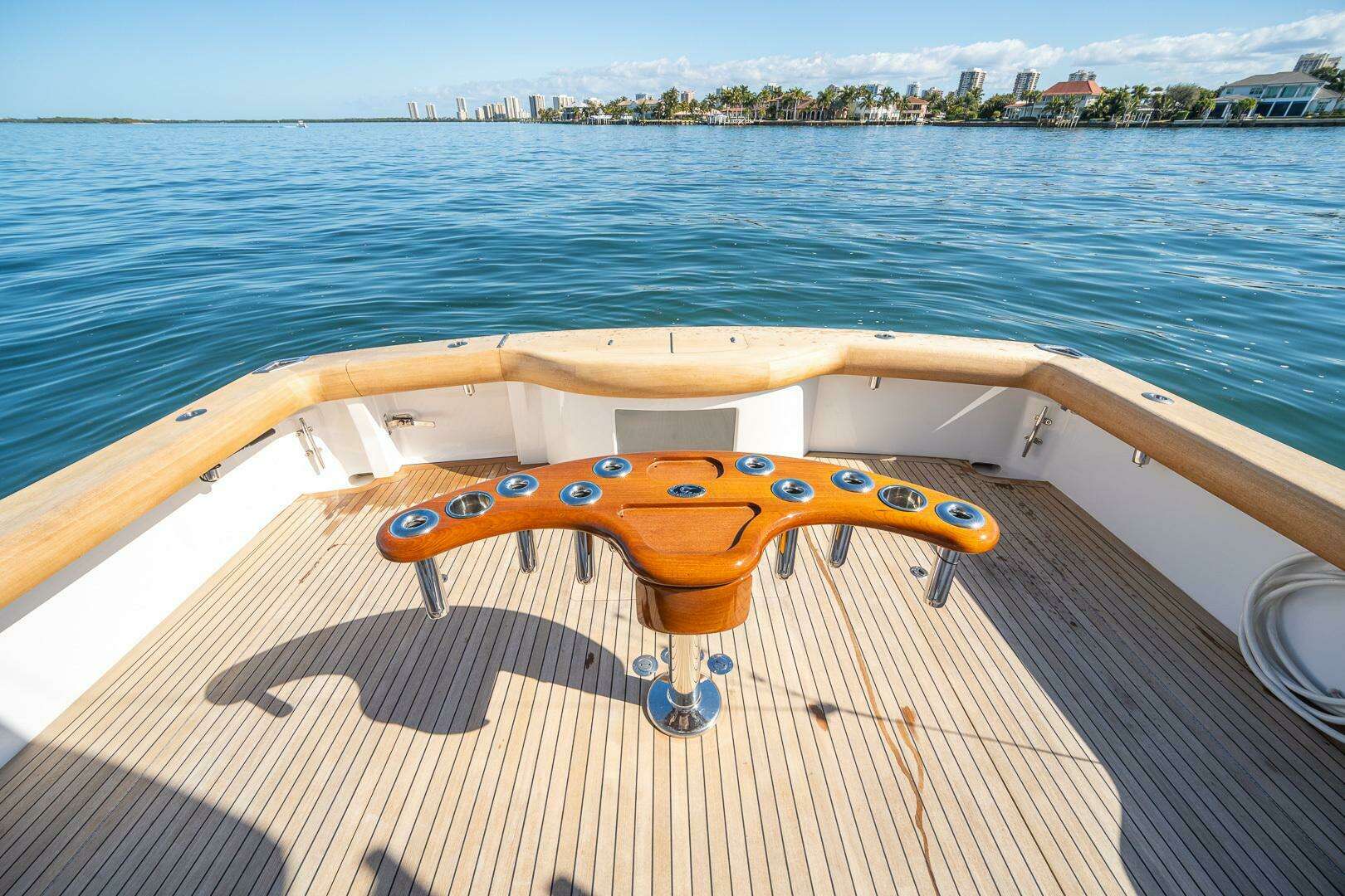 2009 Cabo 52 Flybridge - Image 15
