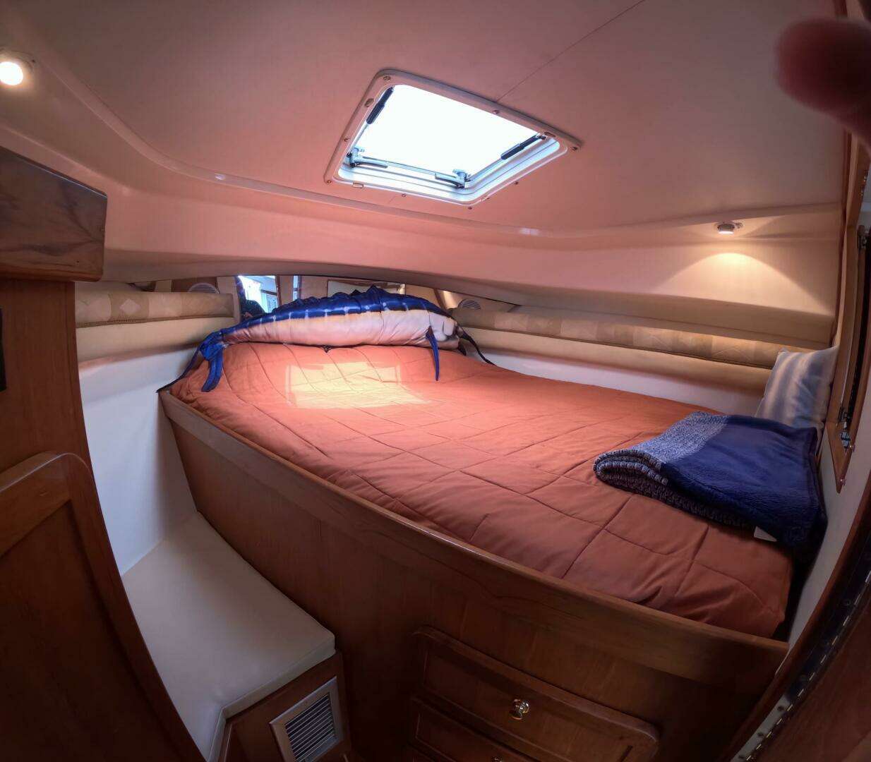 2004 Stamas 370 Express - Image 13