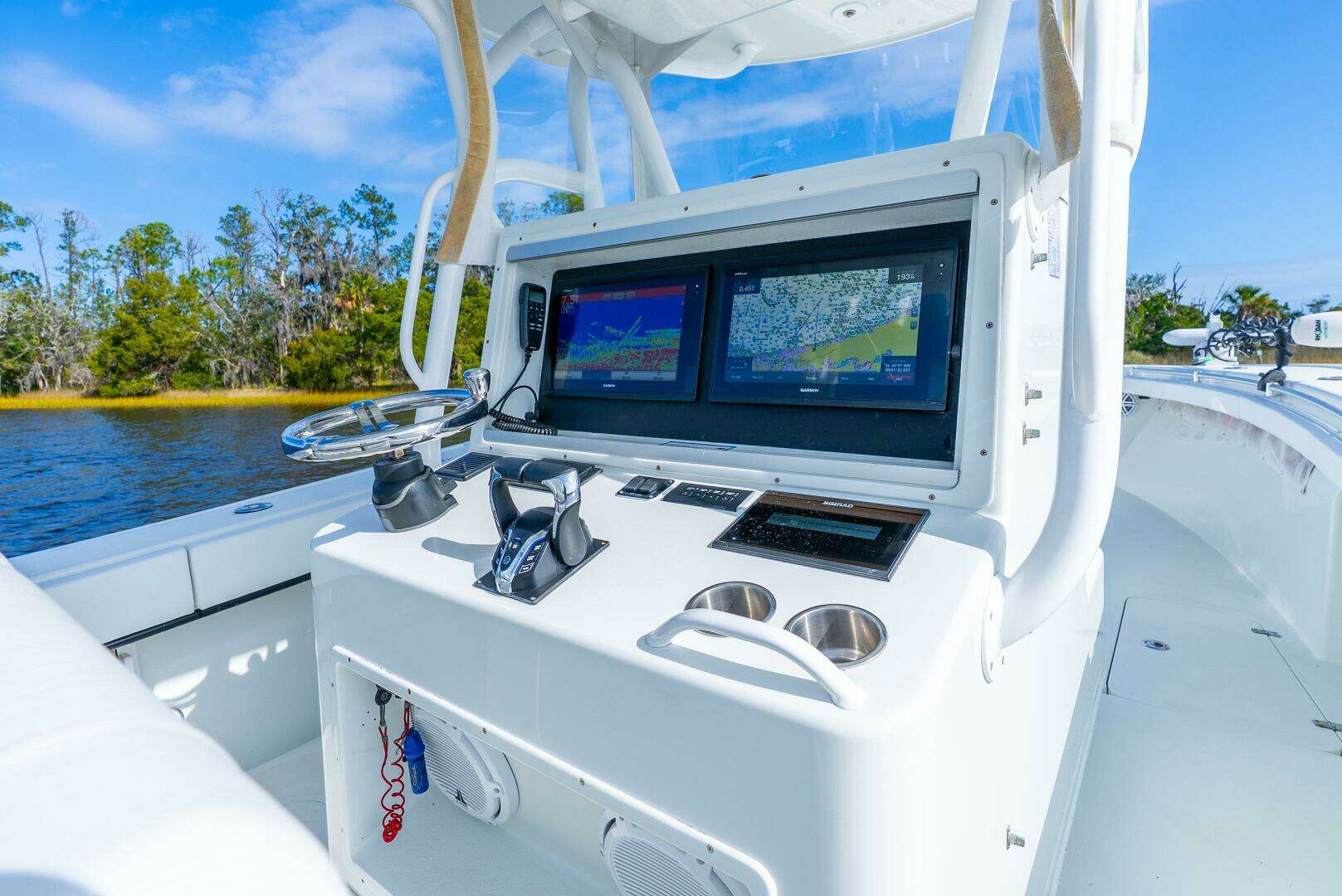 2014 Yellowfin — - Image 27