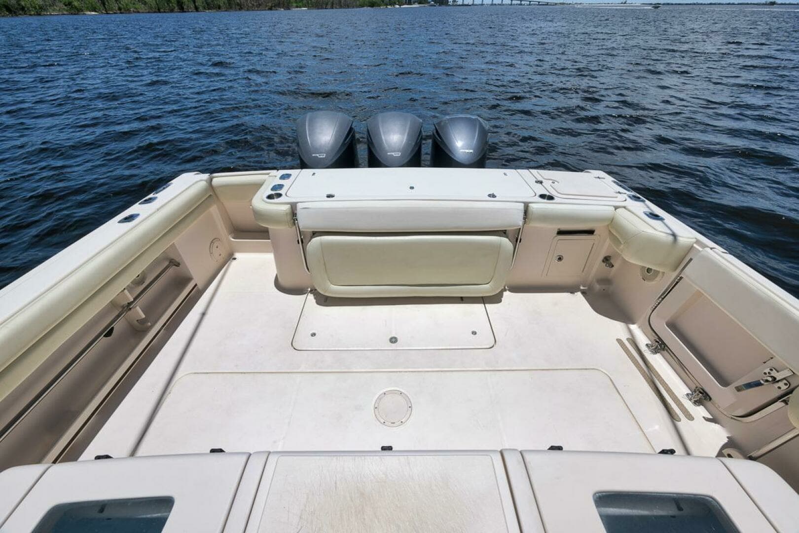 2015 Grady-White — - Image 90