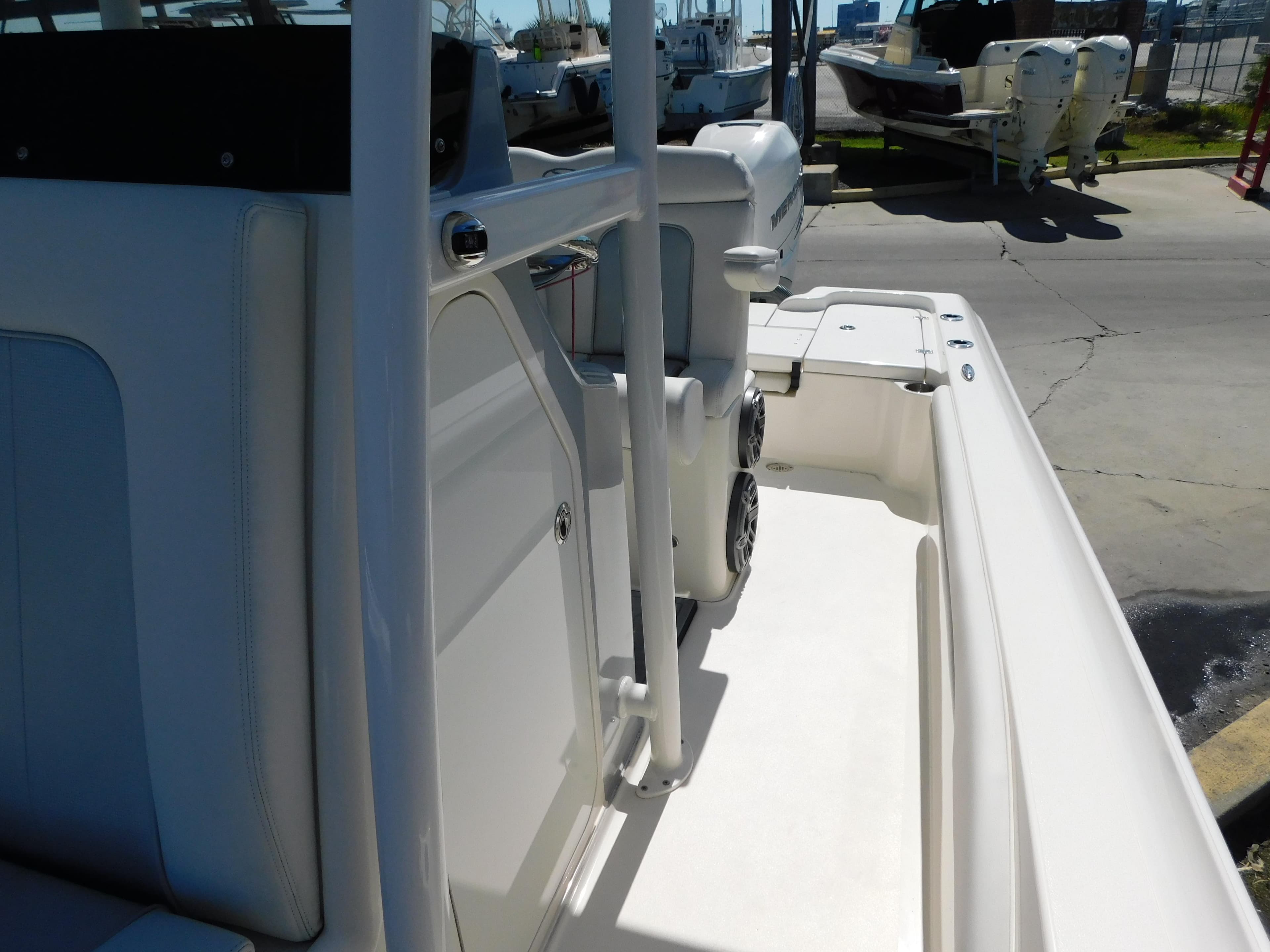 2022 ShearWater 250 XTE boat interior, featuring sleek white design and spacious deck area.