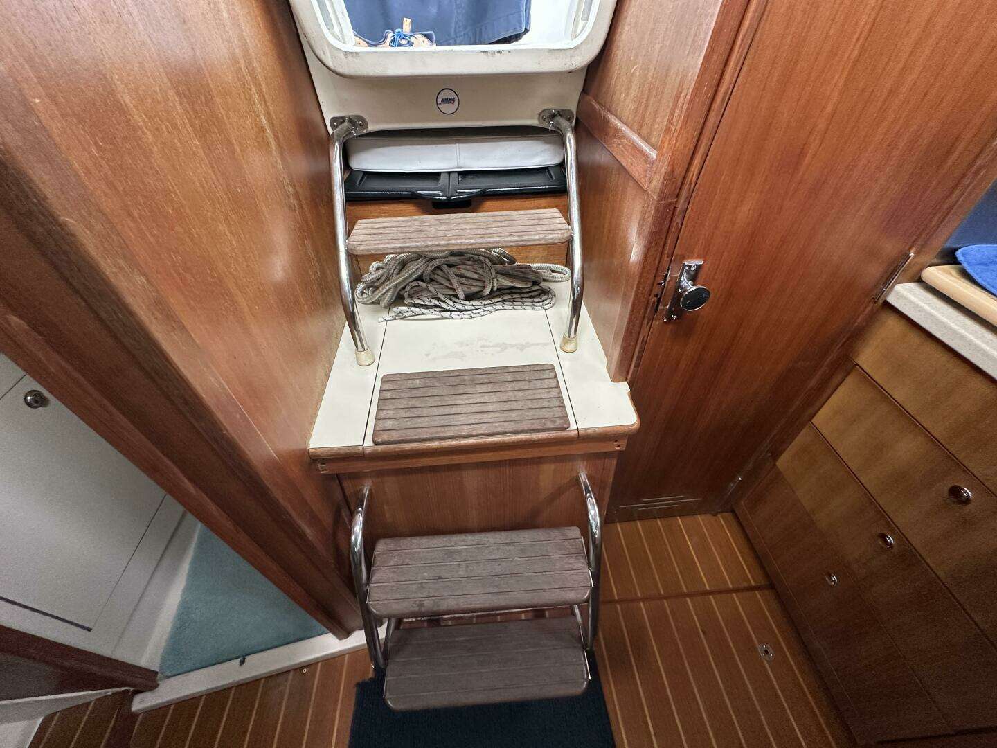 2003 Hunter 306 - Image 42