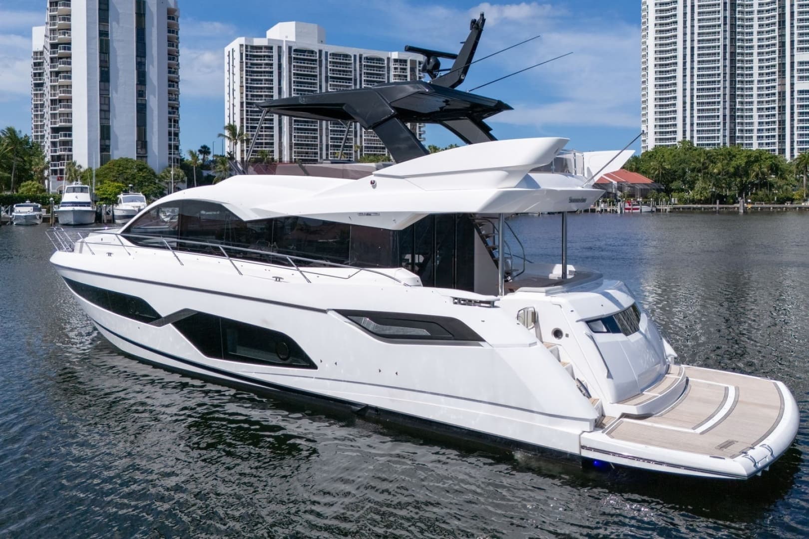 2023 Sunseeker Manhattan 68 - Image 9