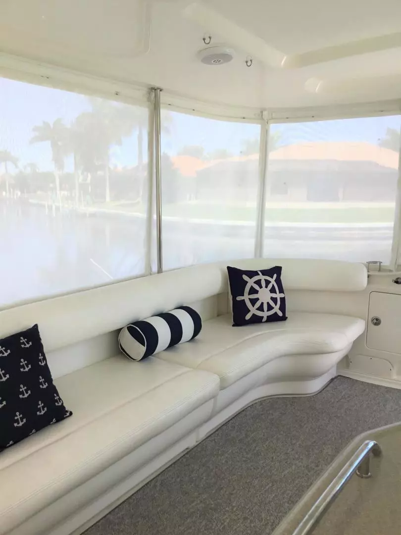 2005 Sea Ray 40 Motor Yacht - Image 28