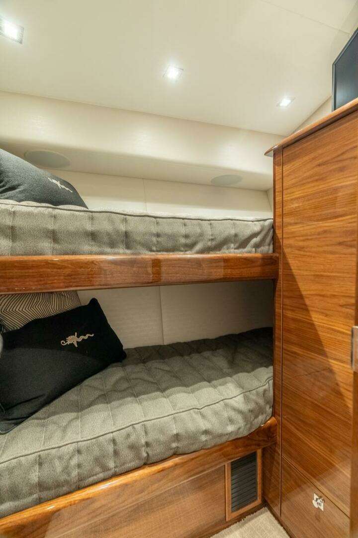2025 Viking 64 Convertible - Image 29