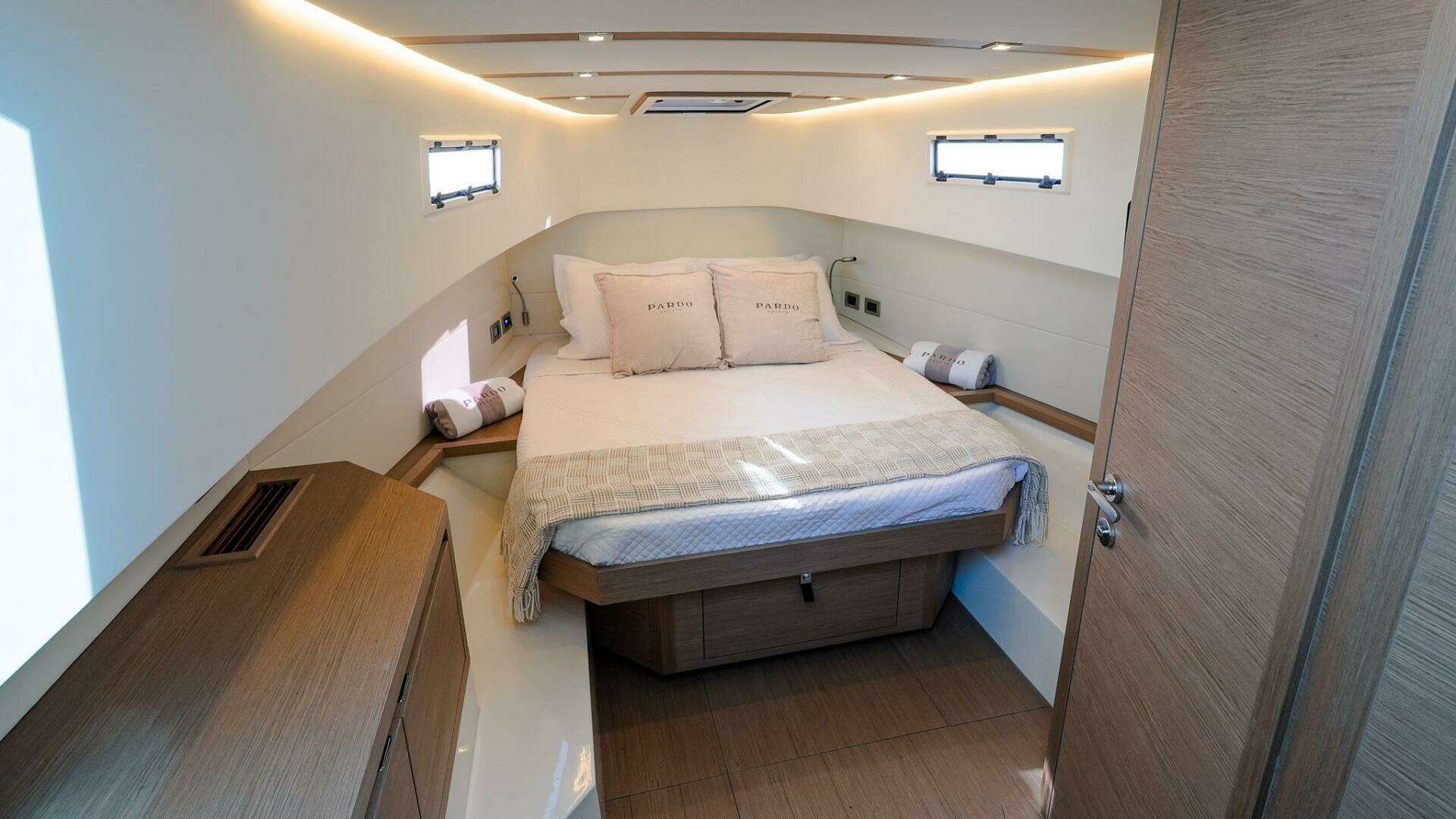 2025 Pardo Yachts 38 Walkaround - Image 30